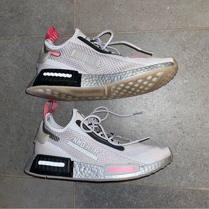 Adidas NMD_R1 Women’s Artemis NASA SAMPLE Shoes - Size 7